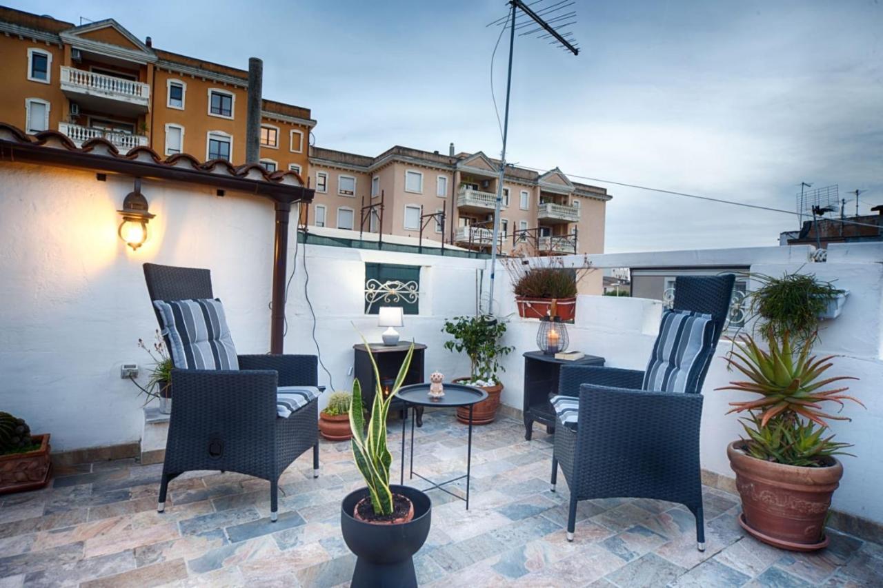 Cozy Guest House Downtown Olbia Eksteriør bilde